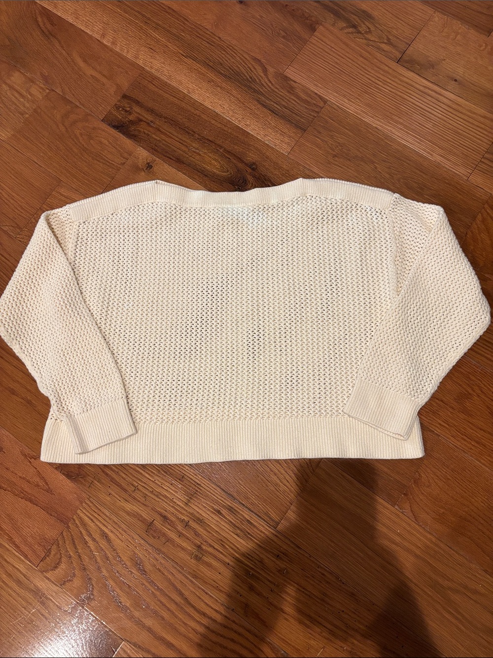 Women’s Old Navy crochet sweater M